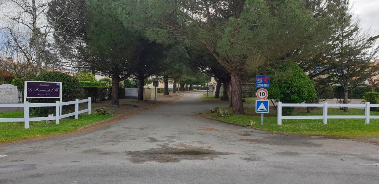 Logement 88 2-4 Personnes 500 M Plage Classe 2 Etoiles Dolus d'Oléron Εξωτερικό φωτογραφία